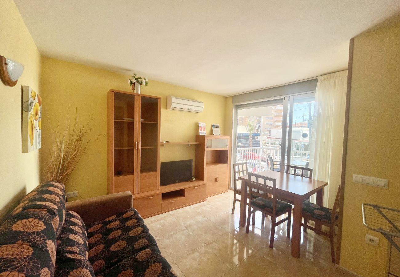 Apartment in Benidorm - REX APARTMENT LEVANTE BEACH R004