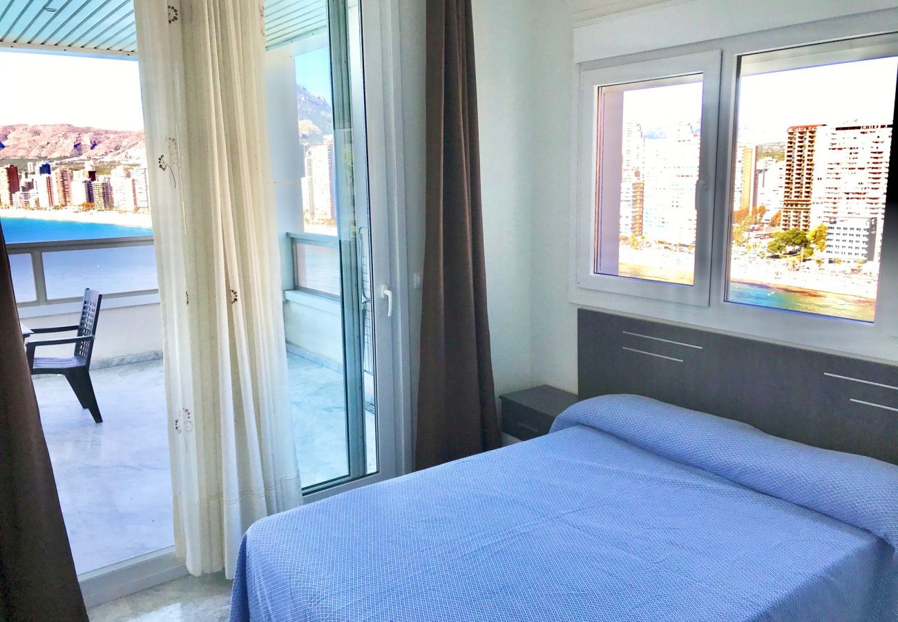 Apartment in Benidorm - GEMELOS 28 BLUELINE LEVANTE BEACH R011