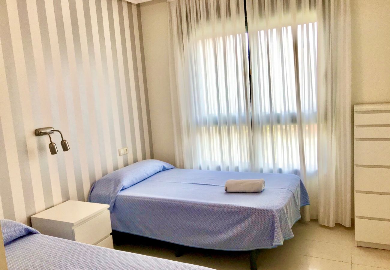 Apartment in Benidorm - GEMELOS 26 BLUELINE LOW FLOOR R012
