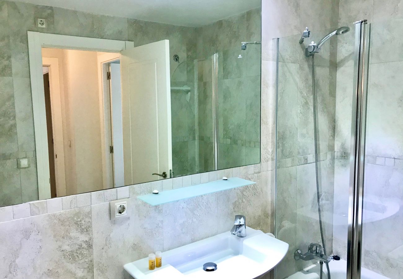 Apartment in Benidorm - GEMELOS 26 BLUELINE LOW FLOOR R012