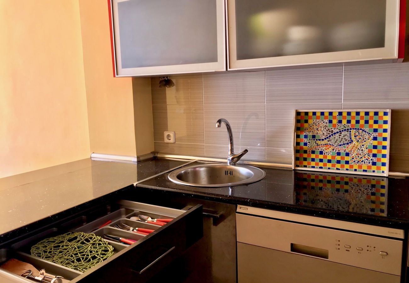 Apartment in Benidorm - POPE CENTER APARTMENT R028