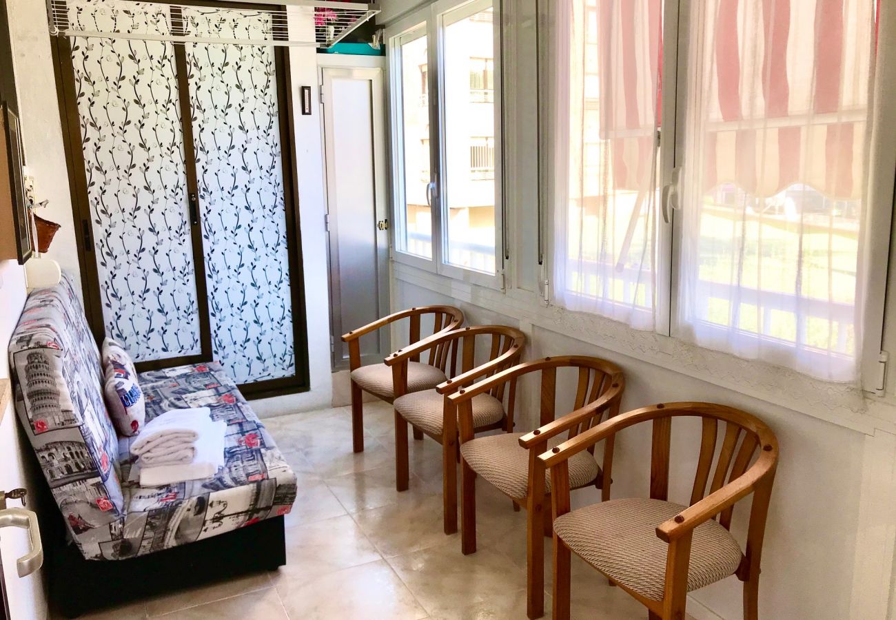 Apartment in Benidorm - MEDITERRANEAN AVENUE APARTMENT R019