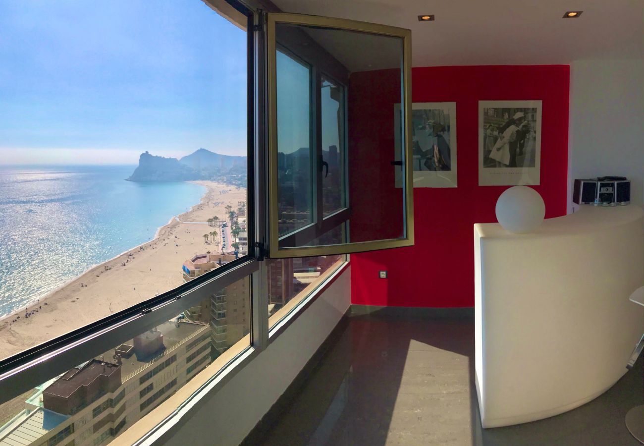 Apartment in Benidorm - THE MASK APARTMENT BLUELINE R006