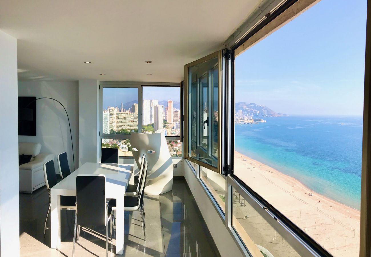 Apartment in Benidorm - THE MASK APARTMENT BLUELINE R006