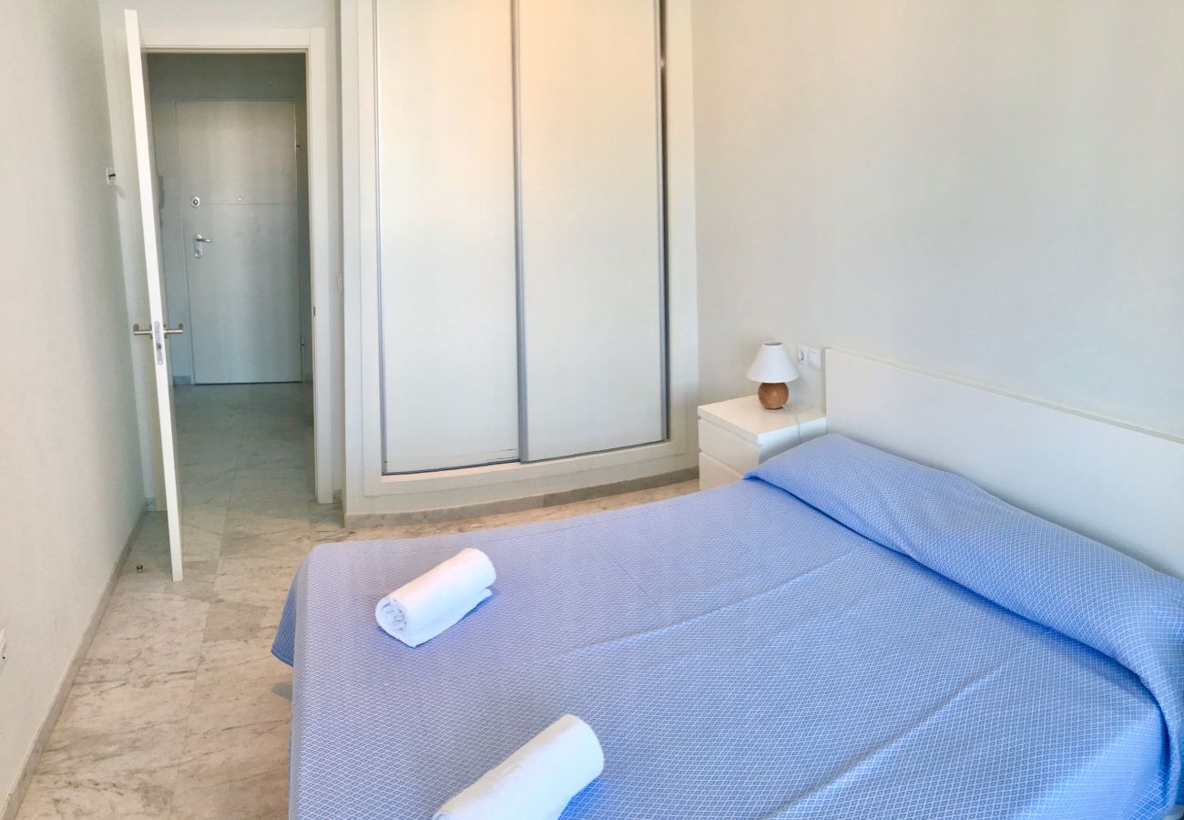Apartment in Benidorm - GEMELOS 28 BLUELINE R008