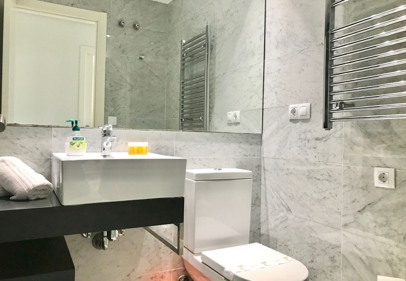 Apartment in Benidorm - GEMELOS 28 BLUELINE R008