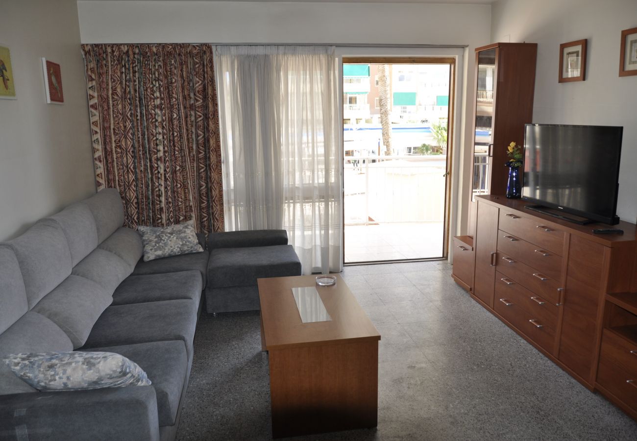 Apartment in Benidorm - BENIDORM LEVANTE BEACH VIEWS R063