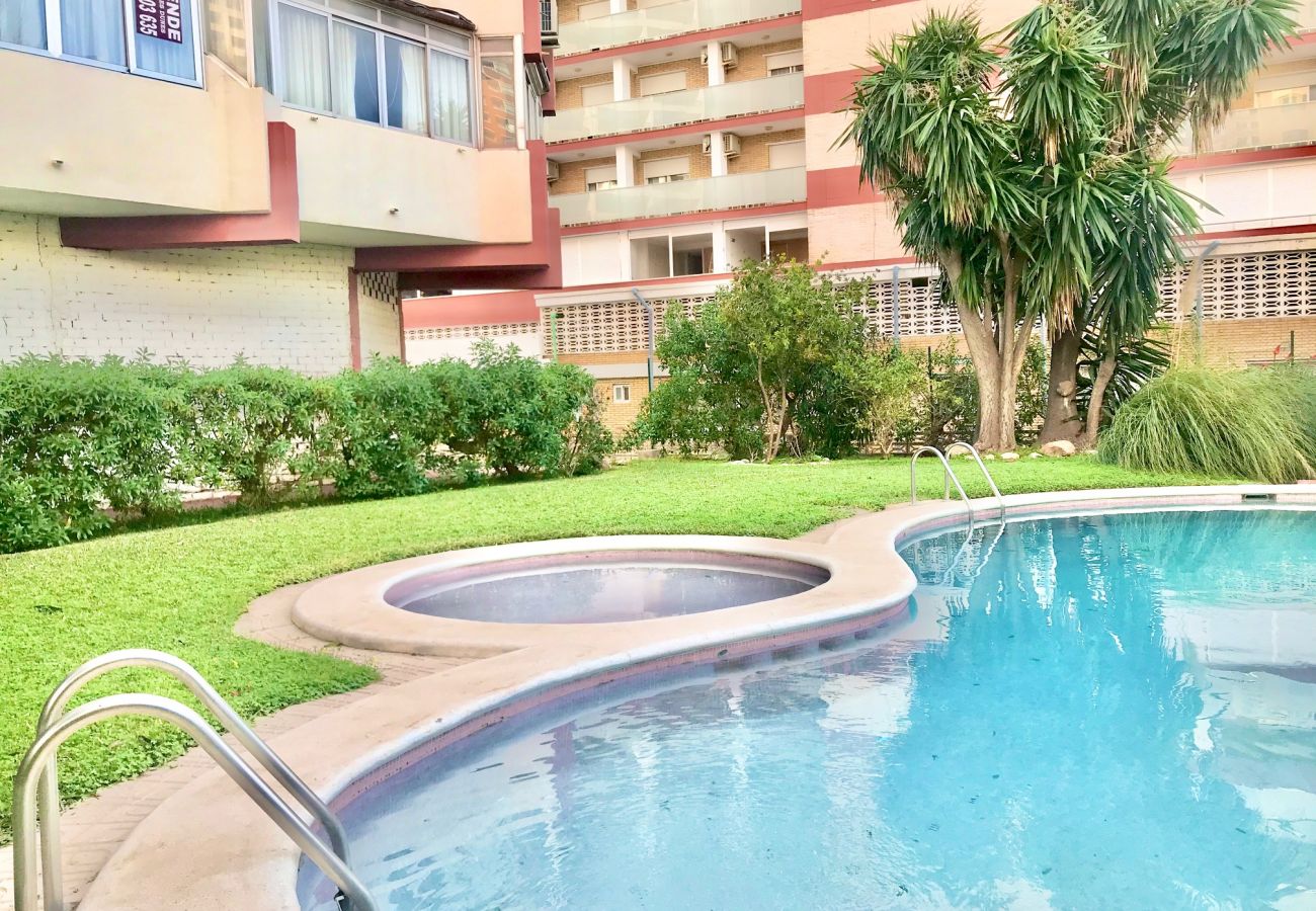 Apartment in Benidorm - RINCON APARTMENT R064