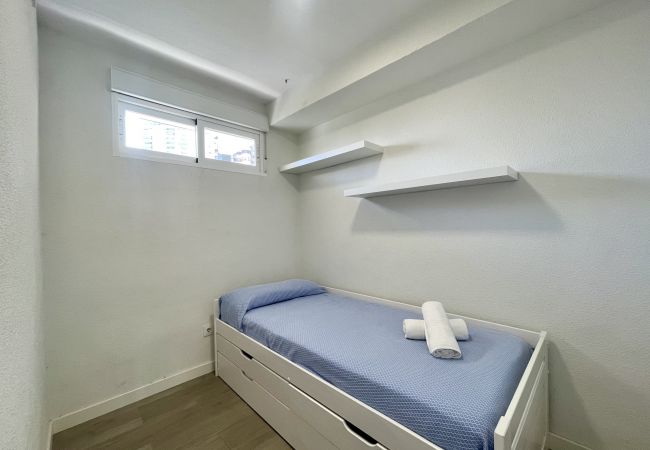 Apartment in Benidorm - ANTENA CITY APARTMENT R065