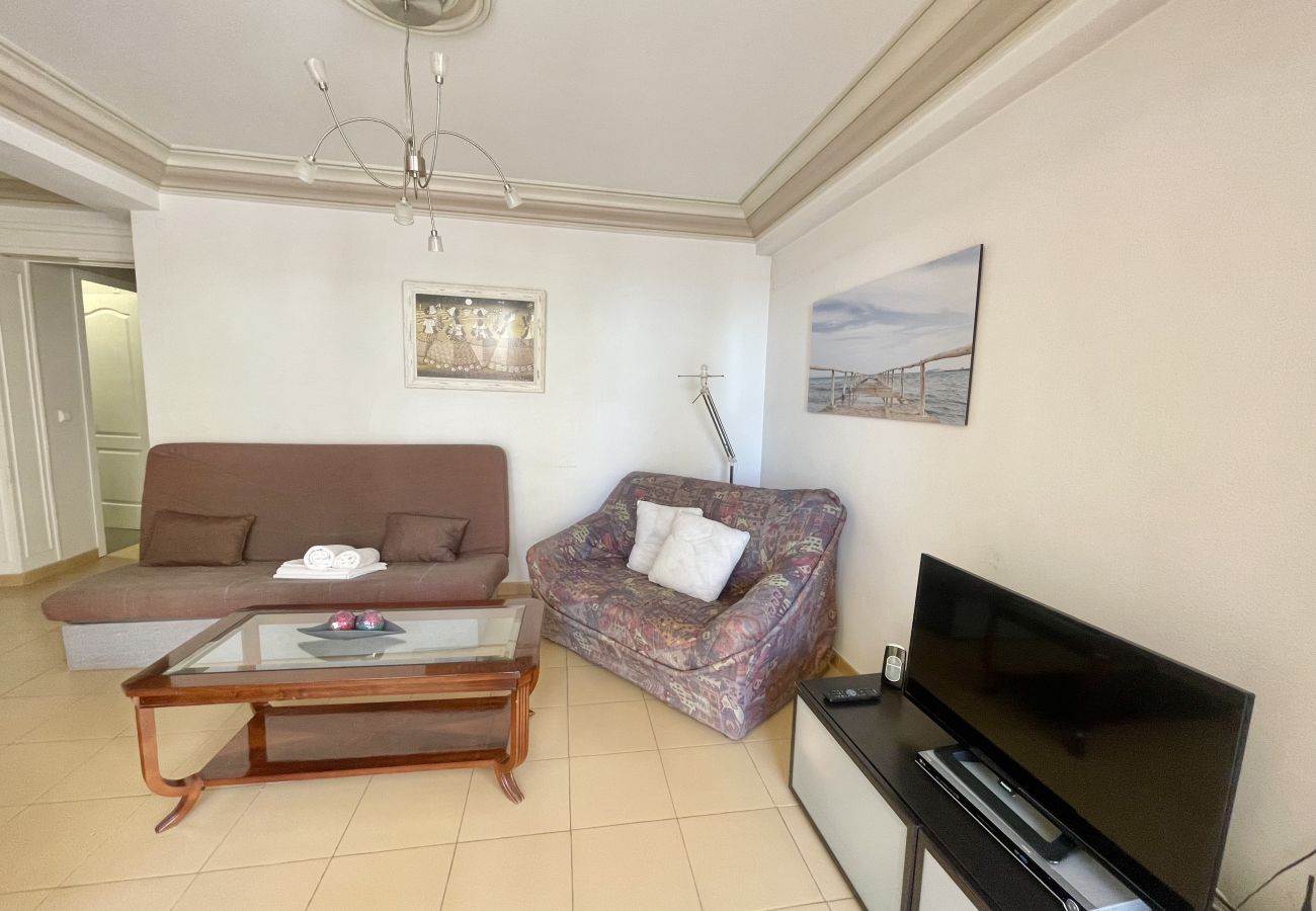 Apartment in Benidorm - RONDA APARTMENT R066