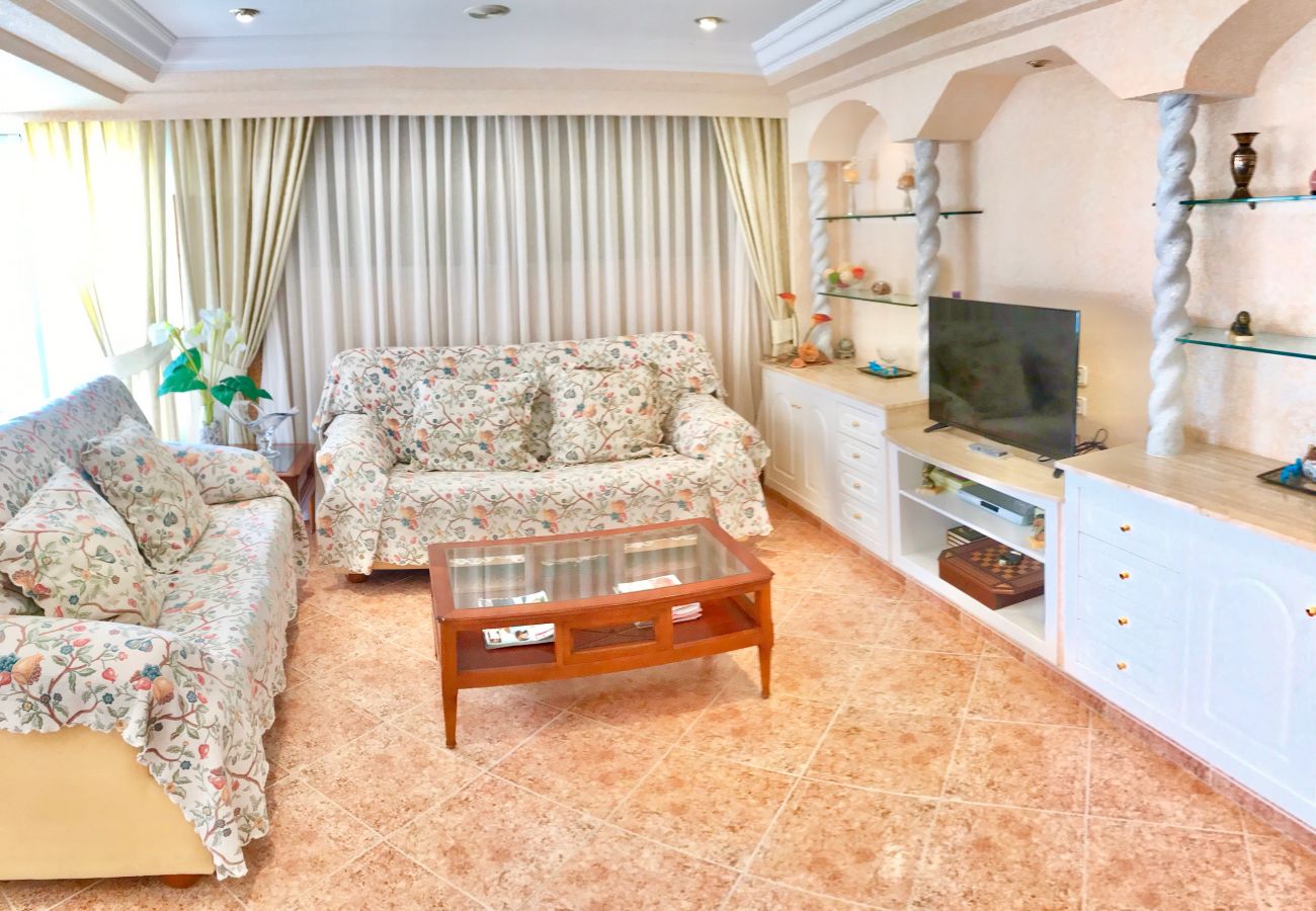 Apartment in Benidorm - EUROPA APARTMENT R068