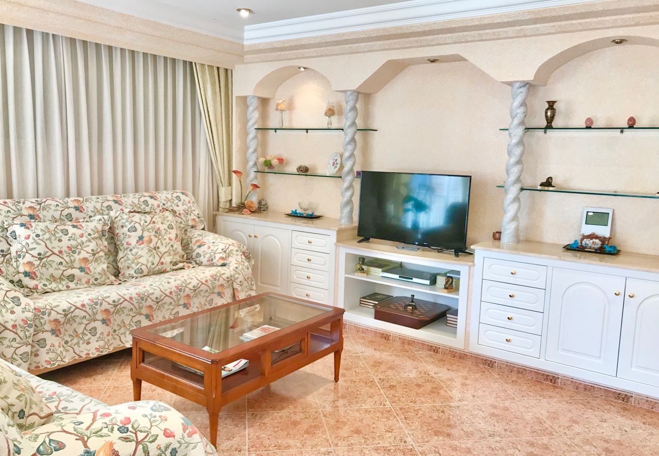 Apartment in Benidorm - EUROPA APARTMENT R068