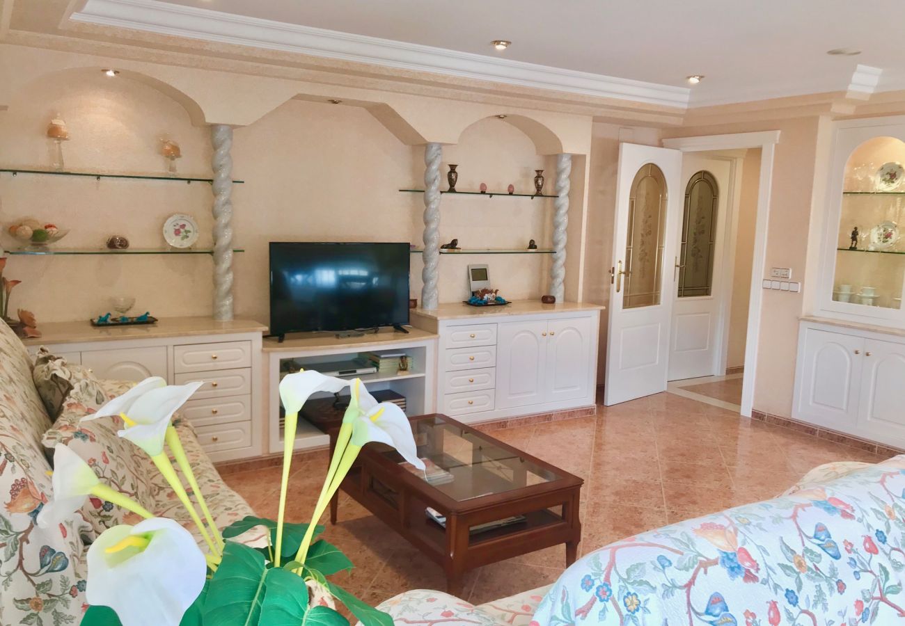 Apartment in Benidorm - EUROPA APARTMENT R068