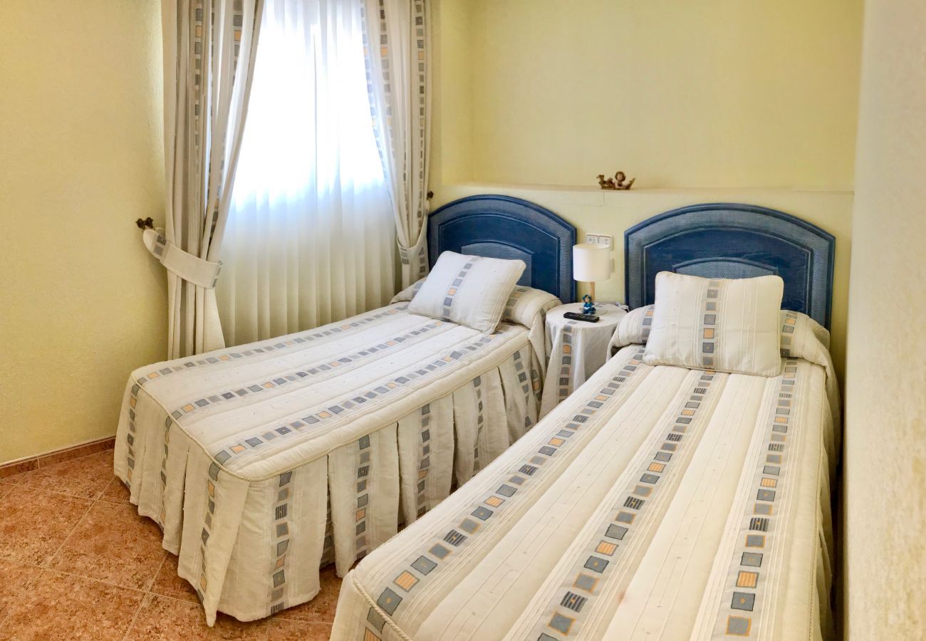 Apartment in Benidorm - EUROPA APARTMENT R068