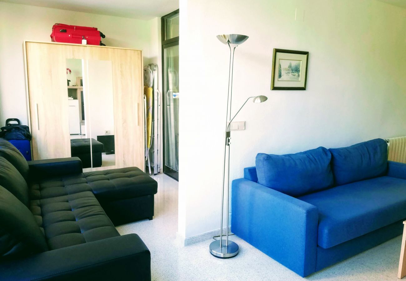 Apartment in Benidorm - PARAISO BENIDORM APARTAMENT R070