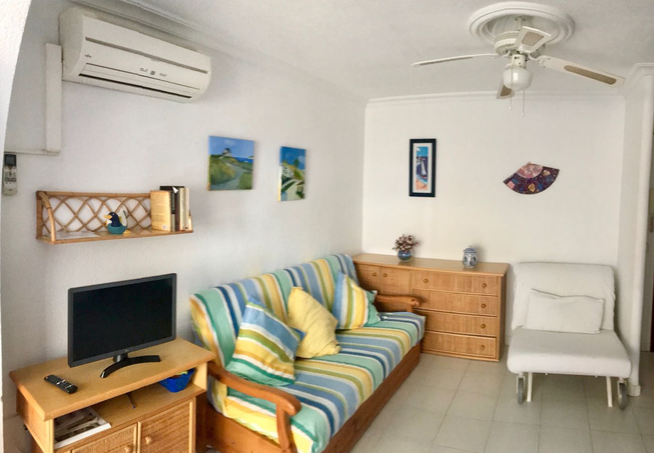 Apartment in Benidorm - REX AND SUN APARTMENT R073