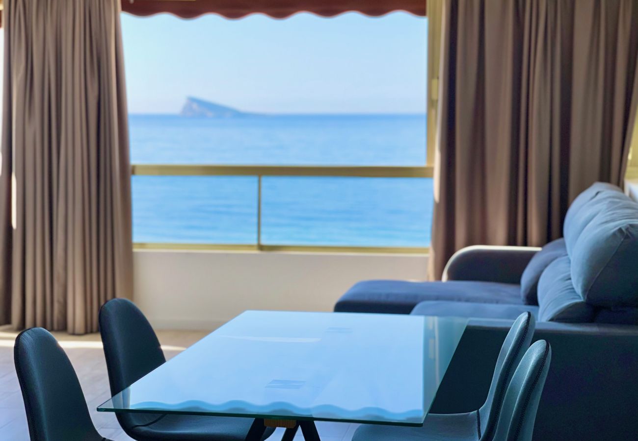 Apartment in Benidorm - MARINA PONIENTE APARTMENT R067