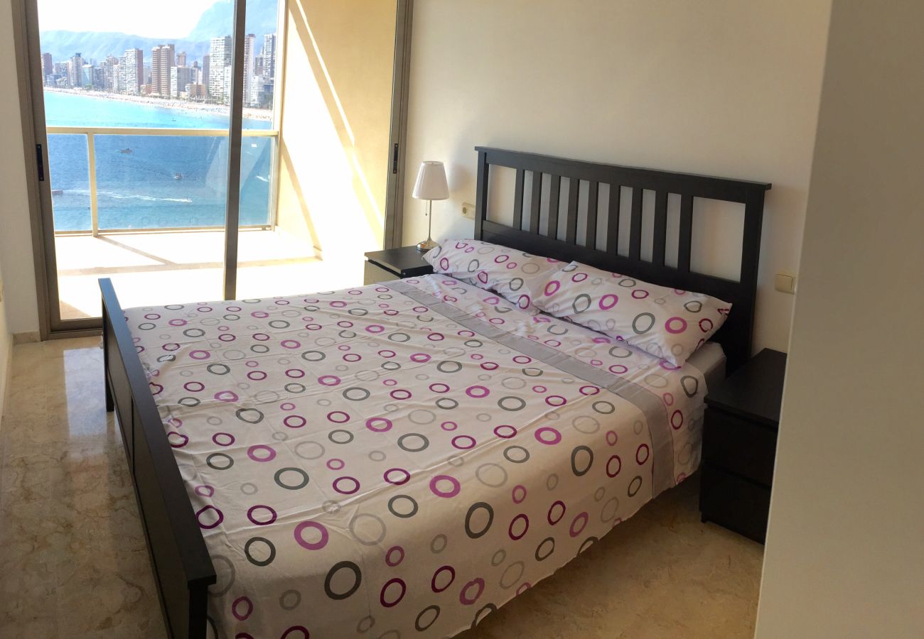 Apartment in Benidorm - LIDO APARTMENT BENIDORM R021