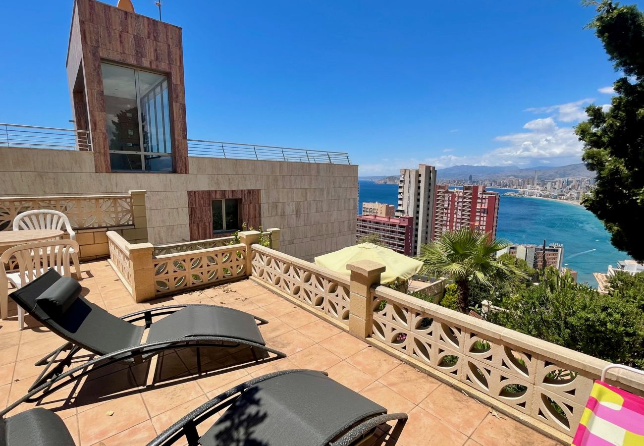 Villa in Benidorm - BENIDORM EYE VILLA R083