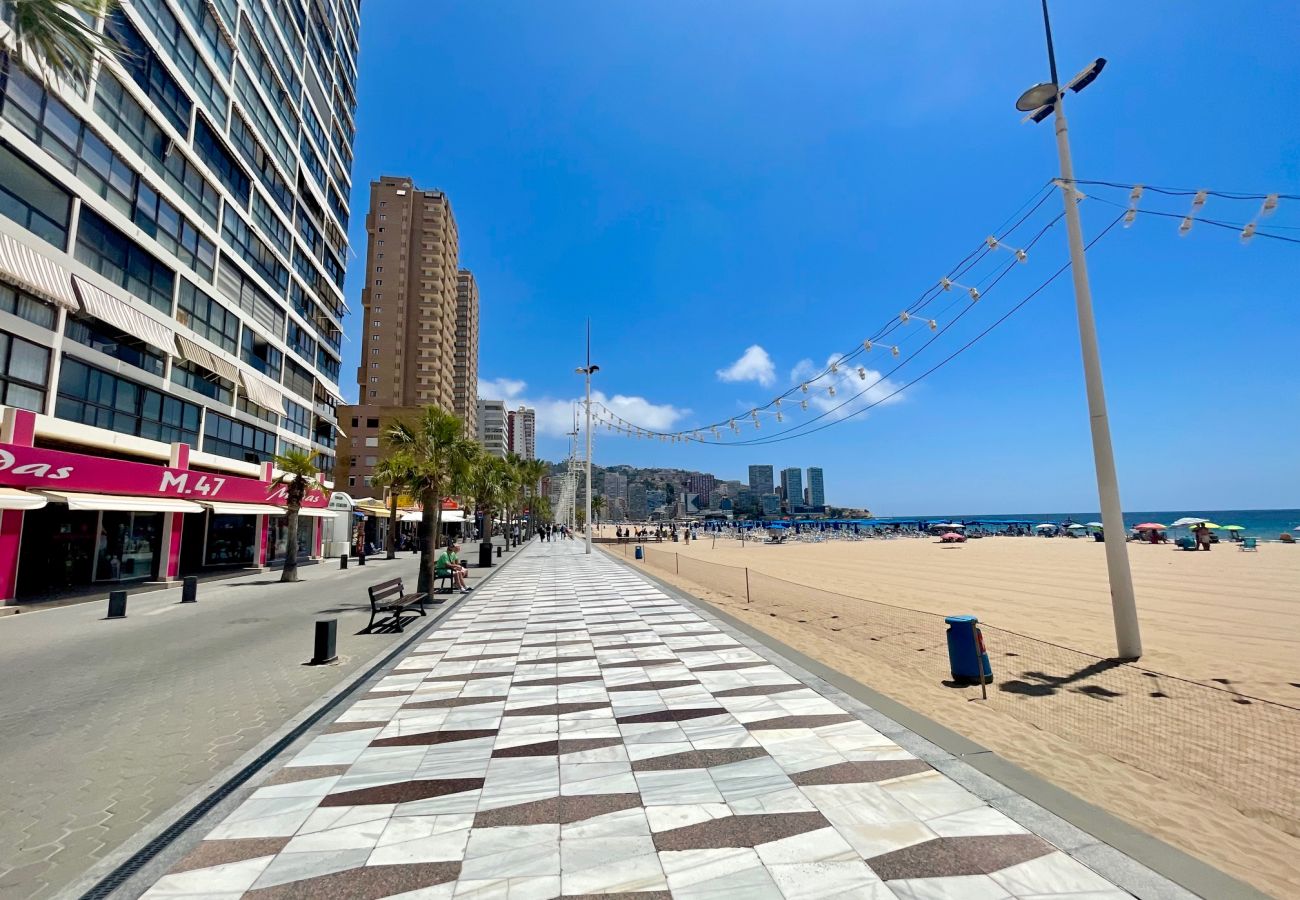 Apartment in Benidorm - GEMELOS 1 MODERN SEAVIEWS R084