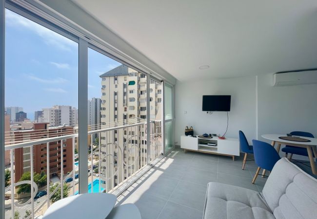 Apartment in Benidorm - WIFI LOIX APARTMENT R085