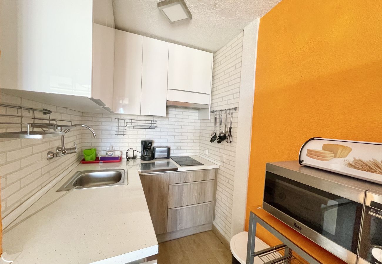 Apartment in Benidorm - RINCON GARDEN PARK R092