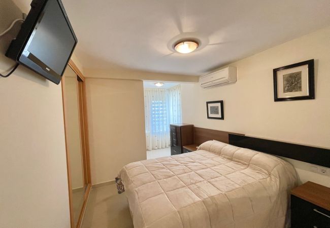 Apartment in Benidorm - MIRAMAR SEAFRONT LEVANTE R093