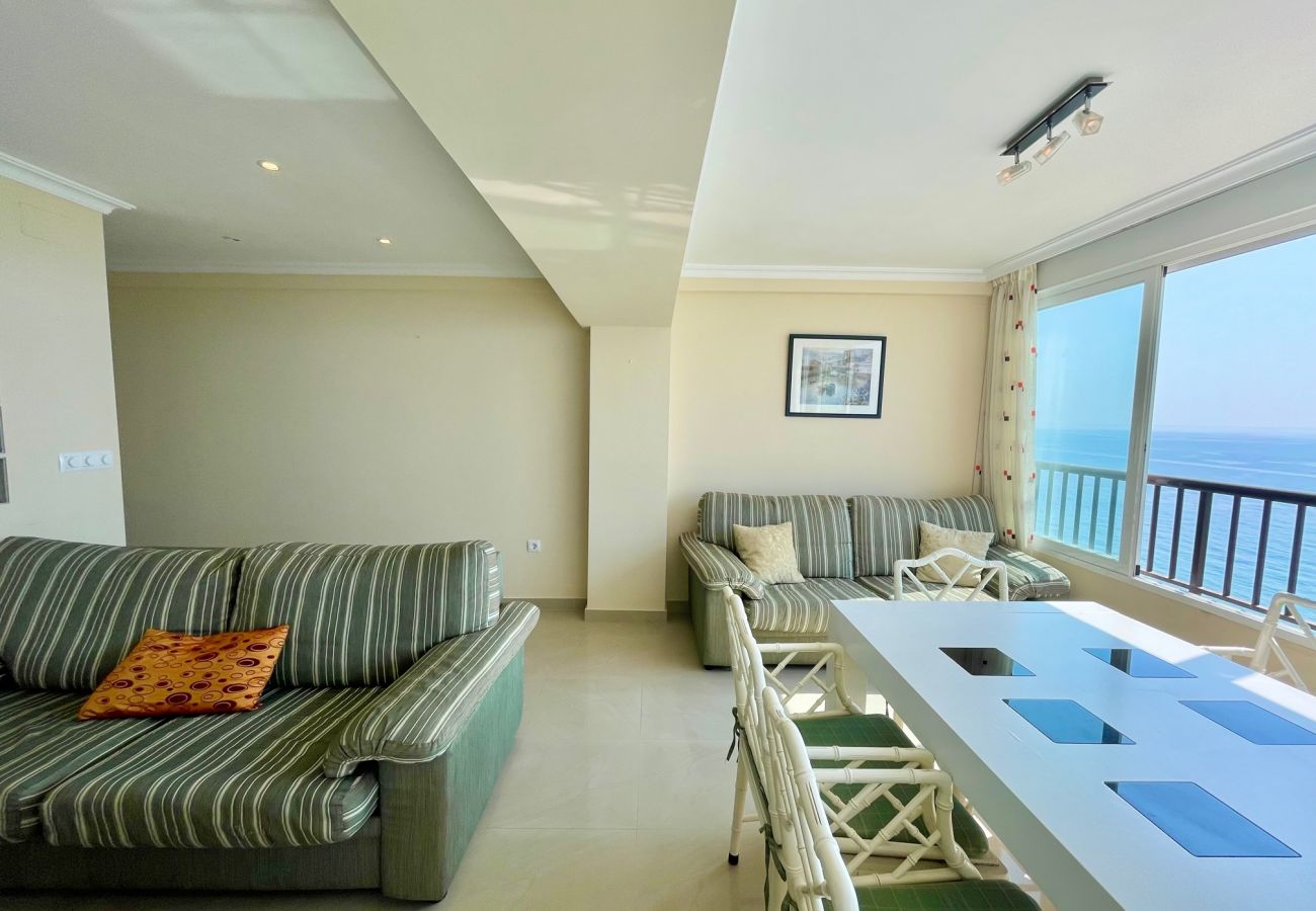 Apartment in Benidorm - MIRAMAR SEAFRONT LEVANTE R093