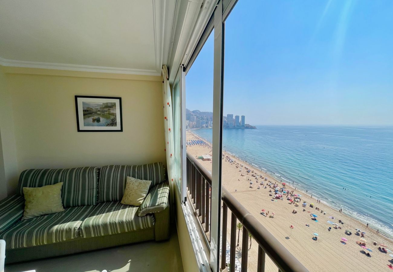 Apartment in Benidorm - MIRAMAR SEAFRONT LEVANTE R093