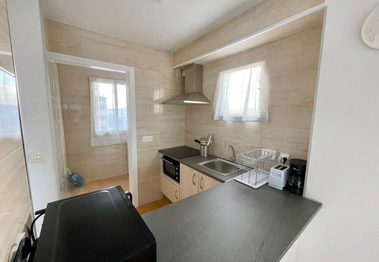 Apartment in Benidorm - NEW TOWN COZY APARTMENT R095