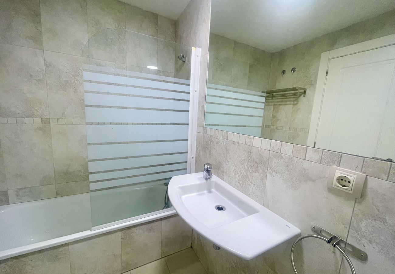Apartment in Benidorm - G26 SEA VIEWS (R110)