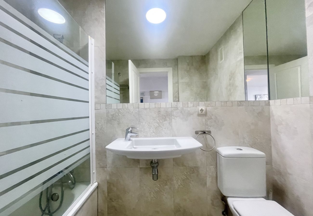Apartment in Benidorm - G26 SEA VIEWS (R110)