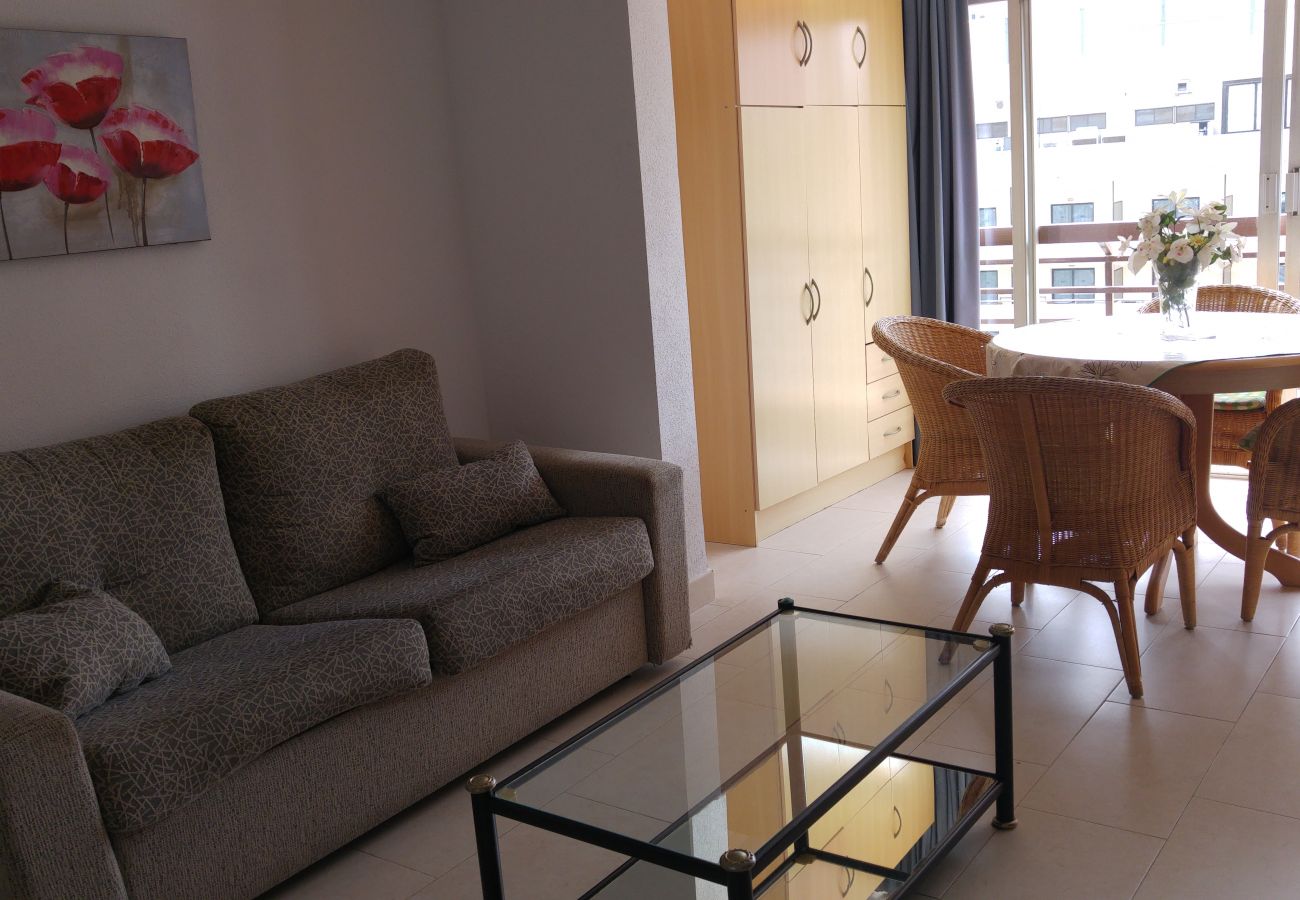 Apartment in Benidorm - KARINA LEVANTE BEACH 