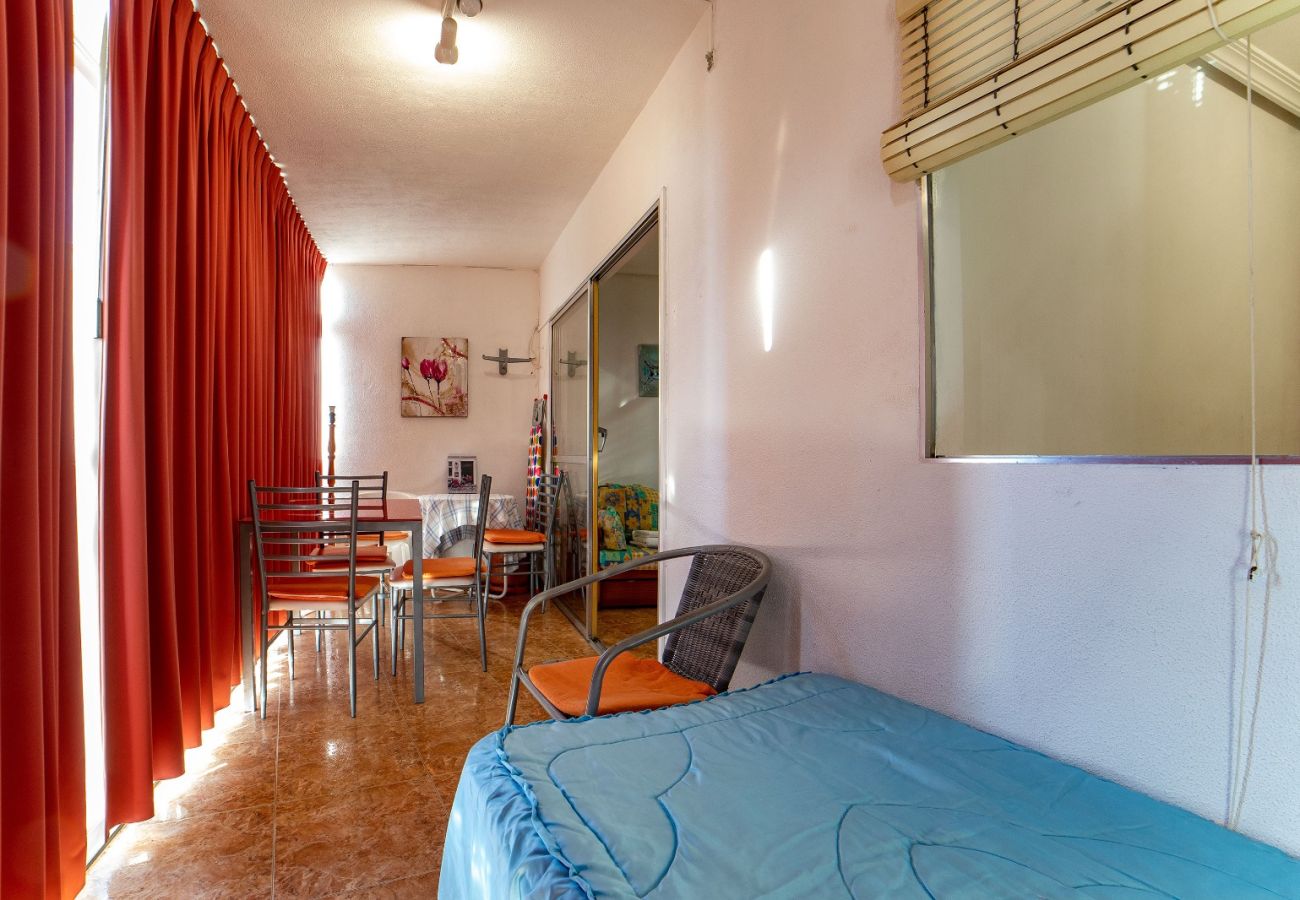 Apartment in Benidorm - ACACIAS CENTER APARTMENT R119