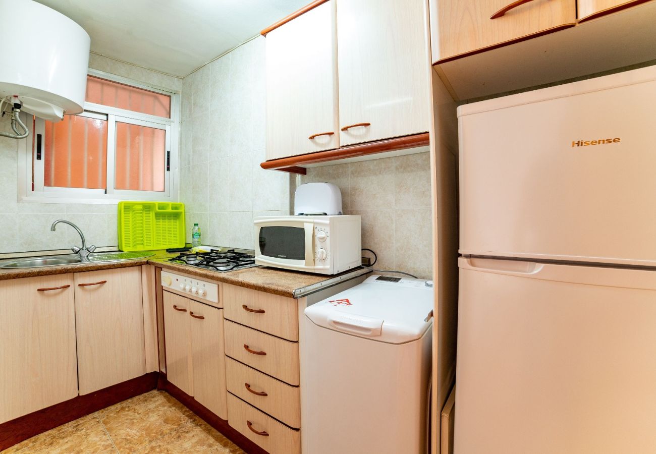 Apartment in Benidorm - ACACIAS CENTER APARTMENT R119