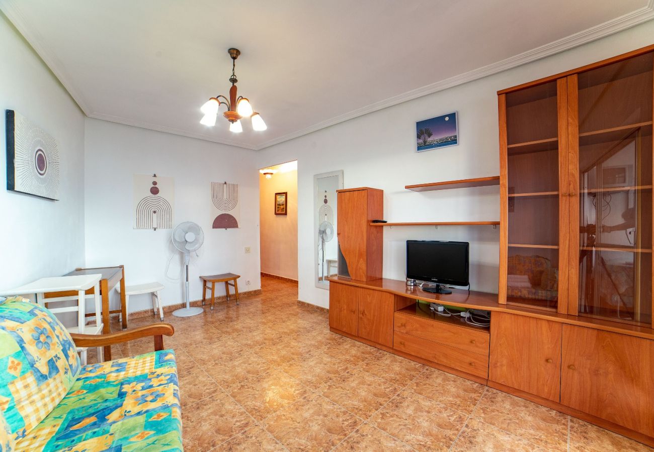 Apartment in Benidorm - ACACIAS CENTER APARTMENT R119