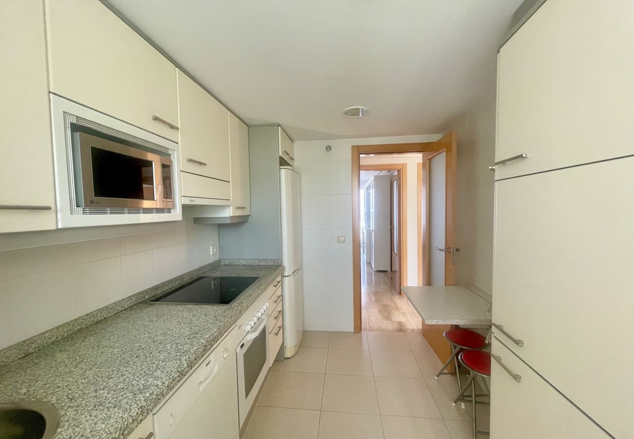 Apartment in Benidorm - MIRAGOLF PONIENTE BEACH R027