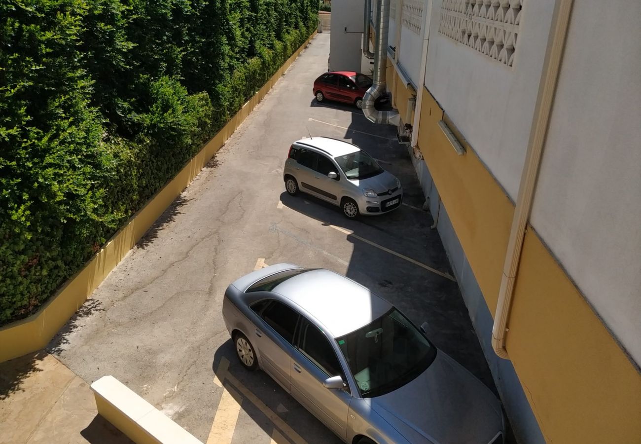 Apartment in Benidorm - LEPANTO FUN APARTMENT R016