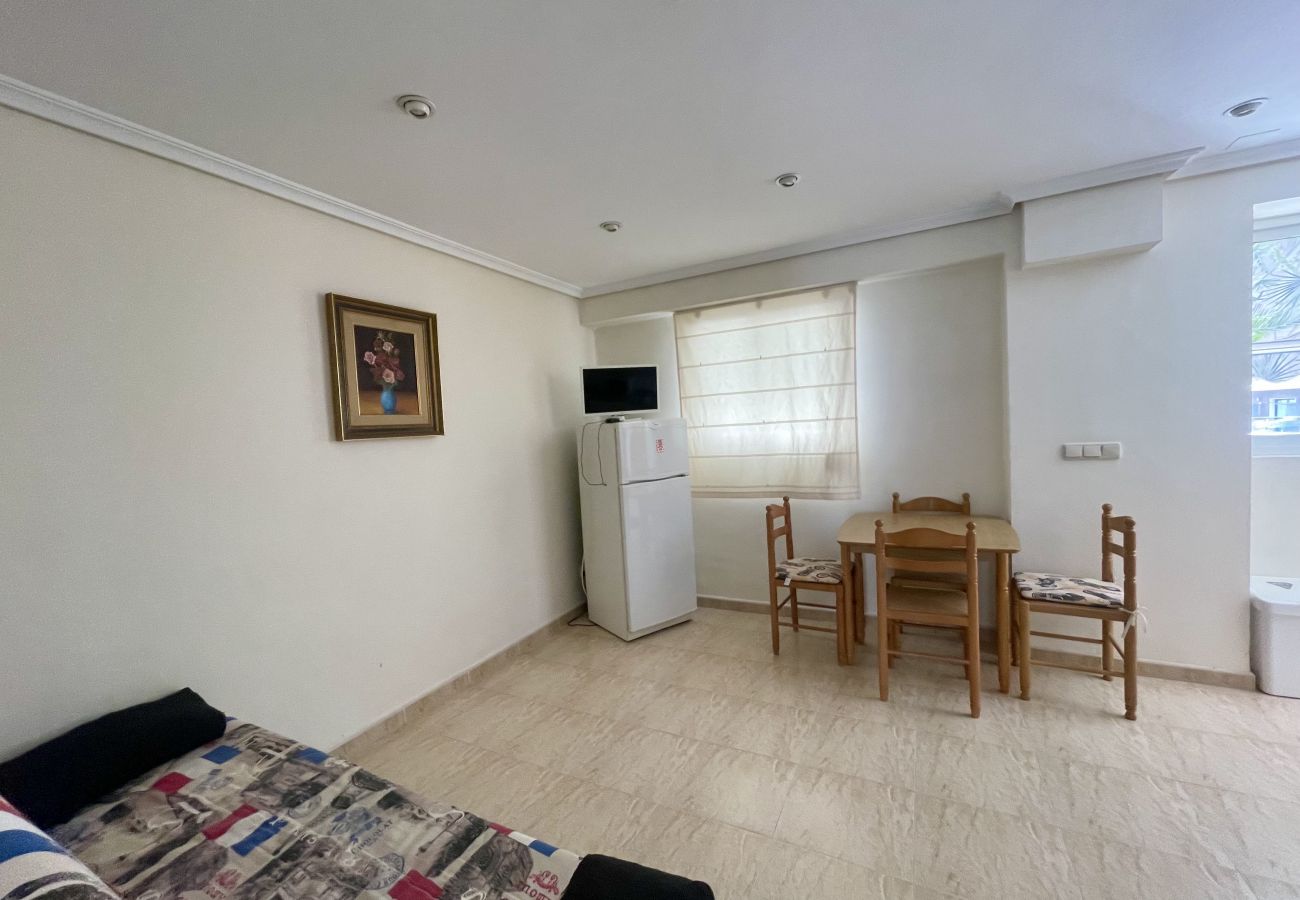 Apartment in Benidorm - GAVINA APARTMENT OLD TOWN R127