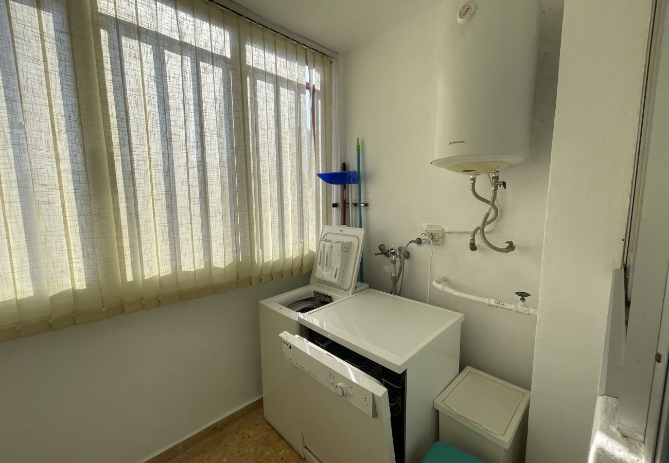 Apartment in Benidorm - EUROPA GARDEN LEVANTE BEACH R129