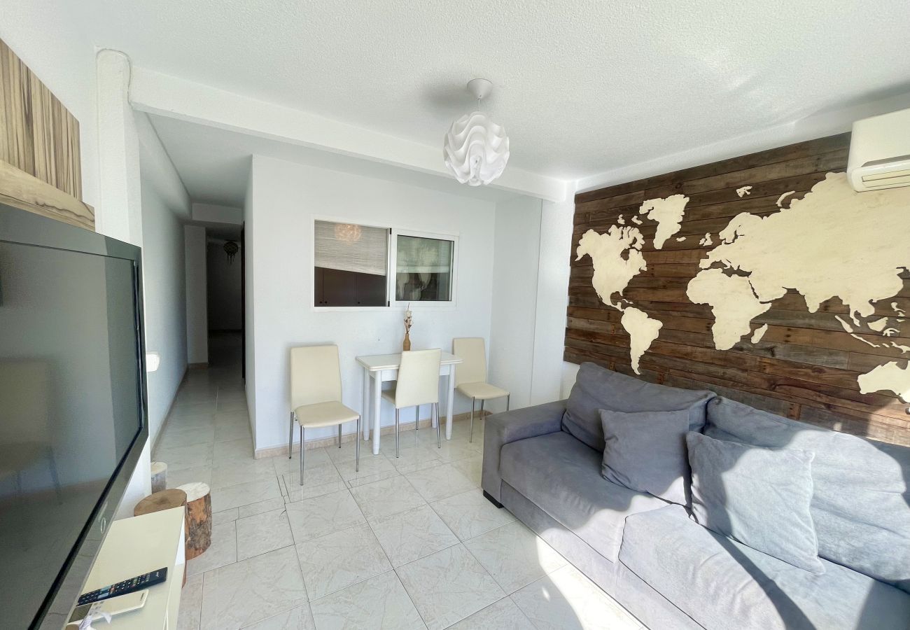 Apartment in Benidorm - ALBATROS APARTMENT (R133)