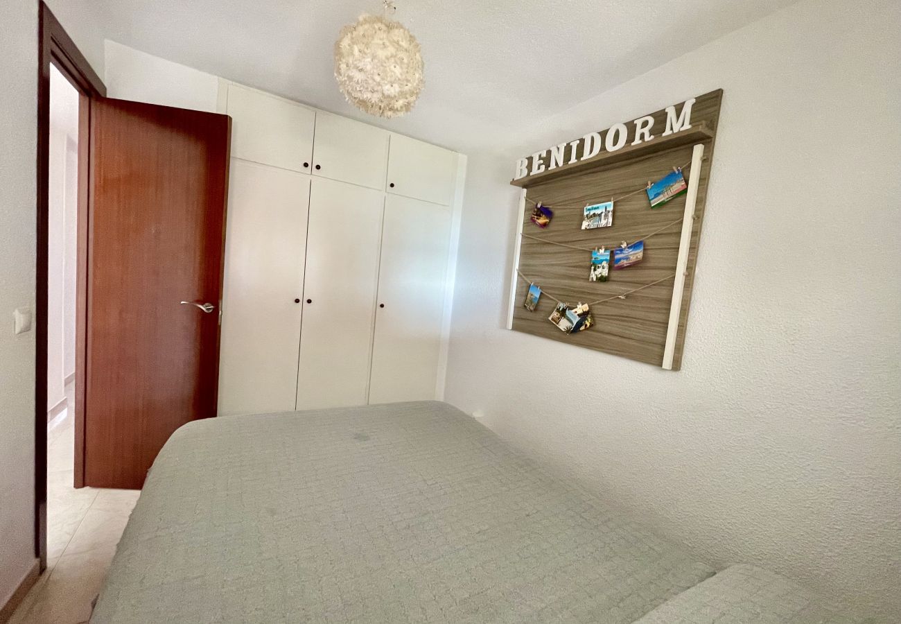 Apartment in Benidorm - ALBATROS APARTMENT (R133)