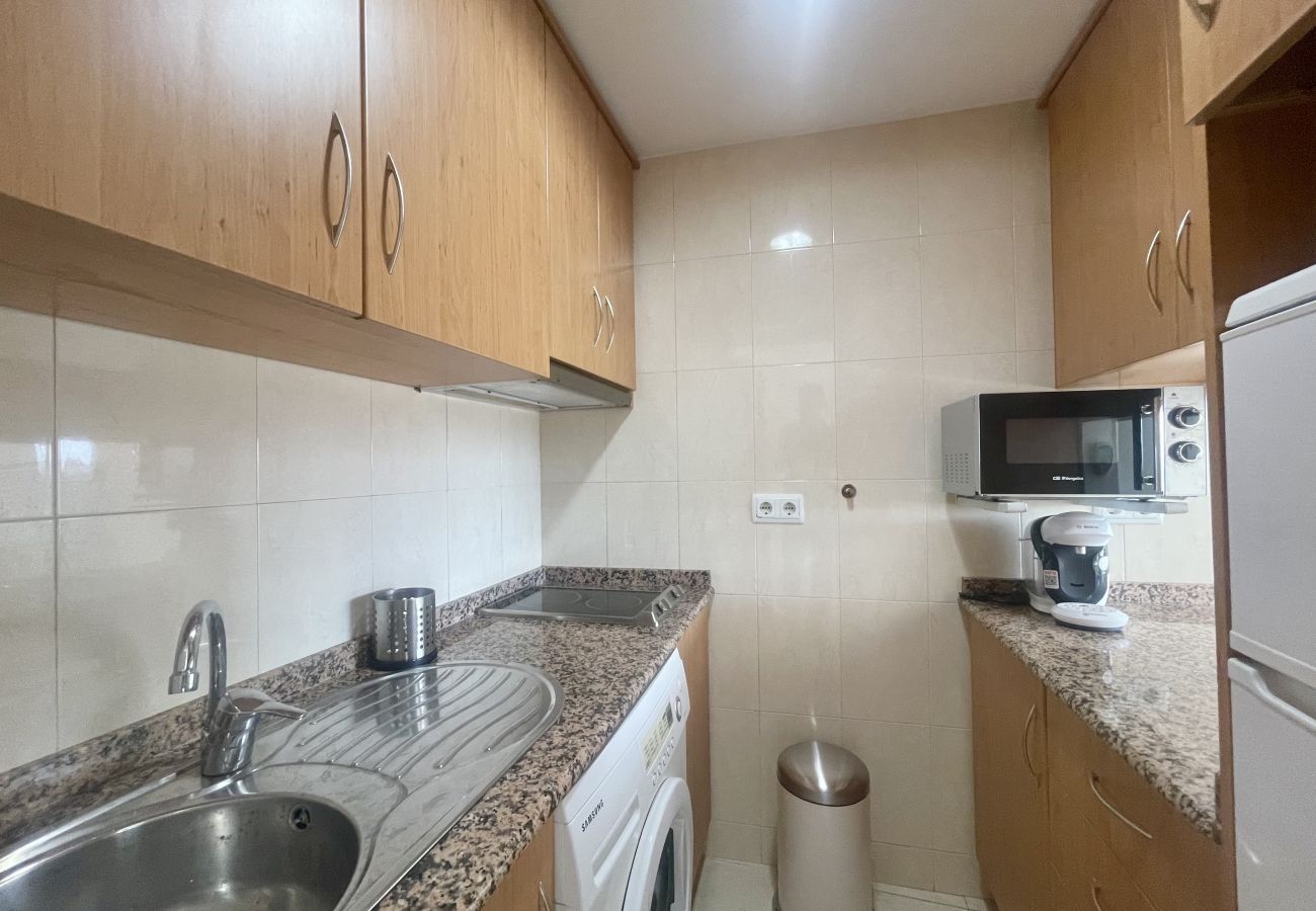 Apartment in Benidorm -  TORRE MAR HIGH VIEWS  NEW TOWN  R134