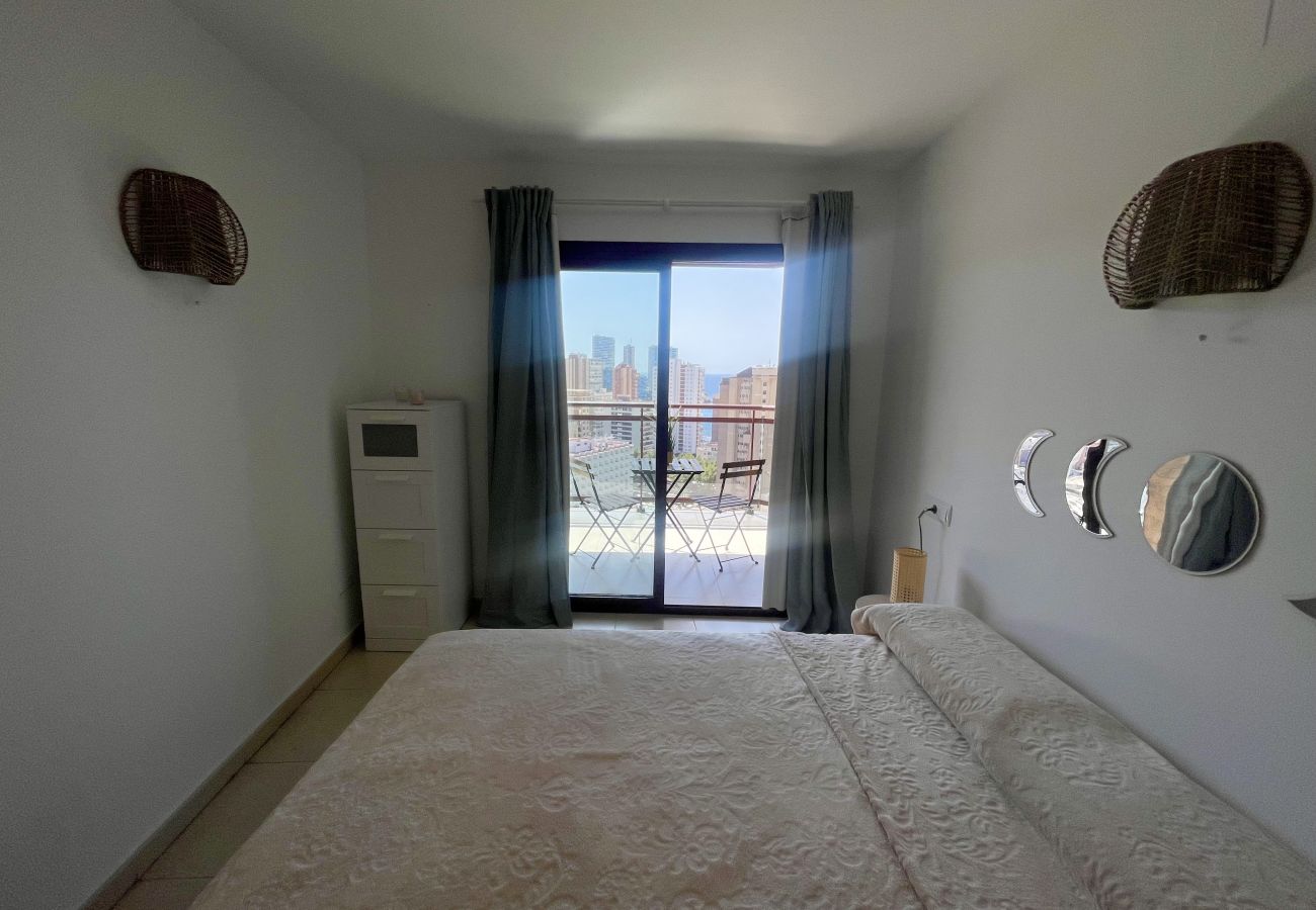 Apartment in Benidorm -  TORRE MAR HIGH VIEWS  NEW TOWN  R134