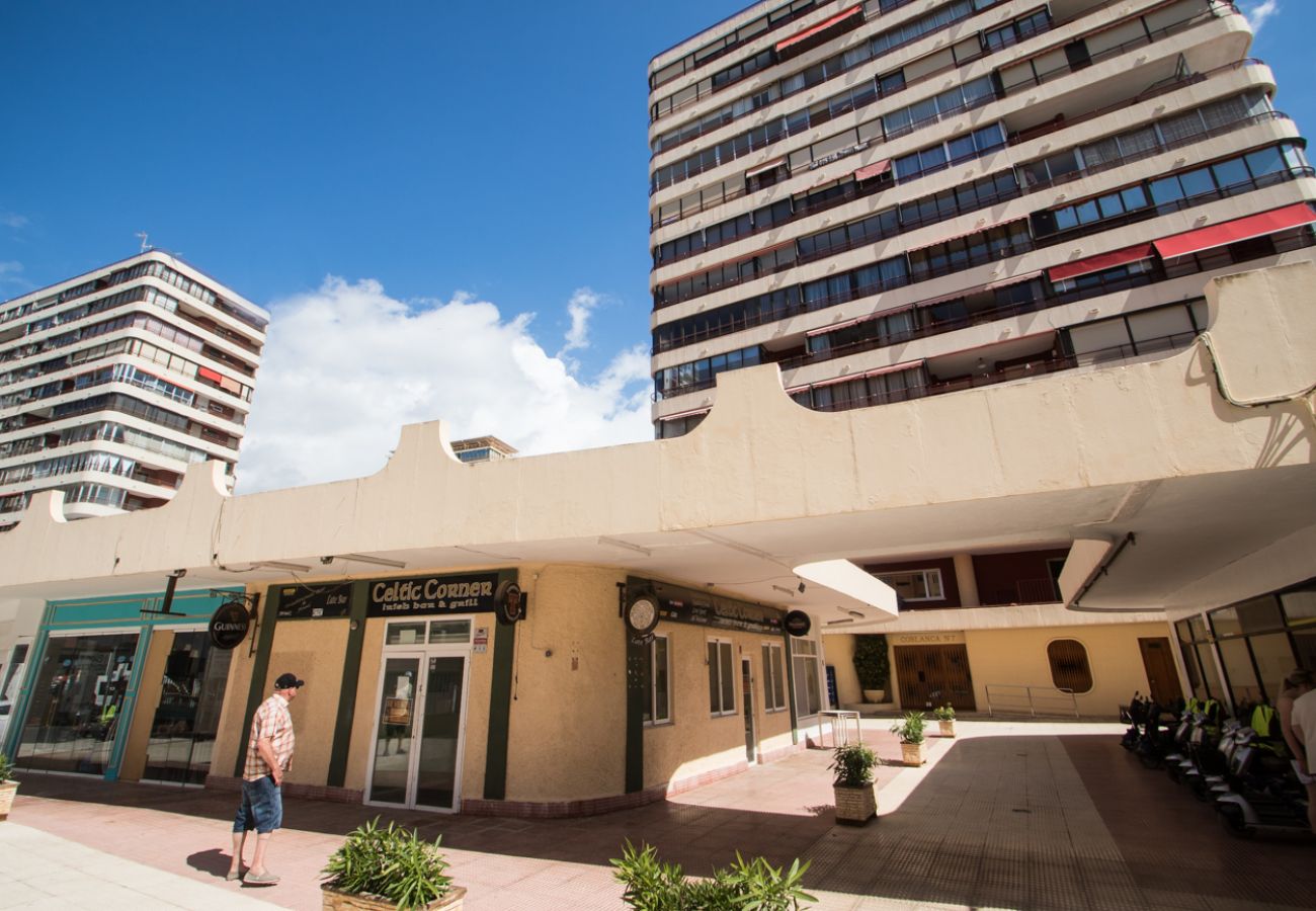 Apartment in Benidorm - COBLANCA 7 SEA VIEWS (R132)