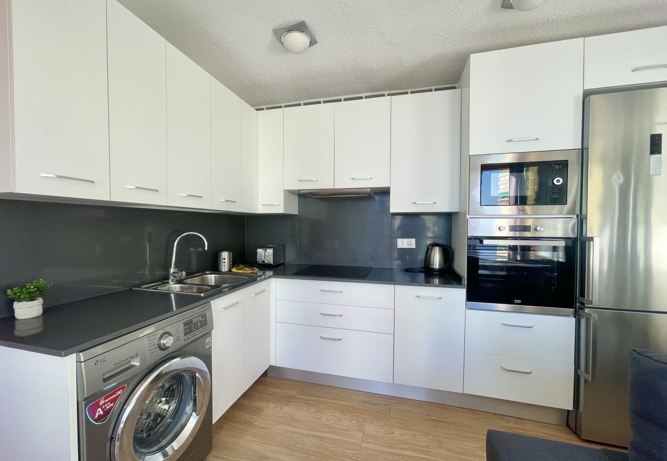 Apartment in Benidorm - COBLANCA 7 SEA VIEWS (R132)