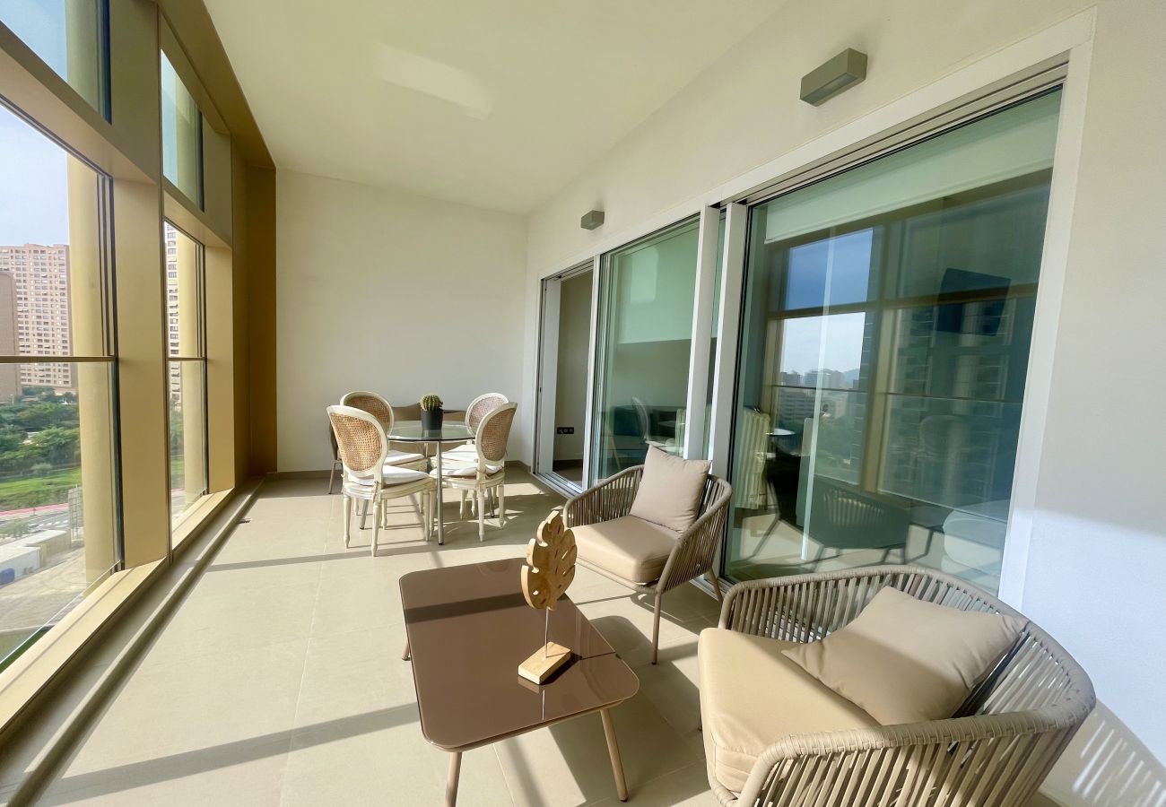 Apartment in Benidorm - INTEMPO BLUELINE R137
