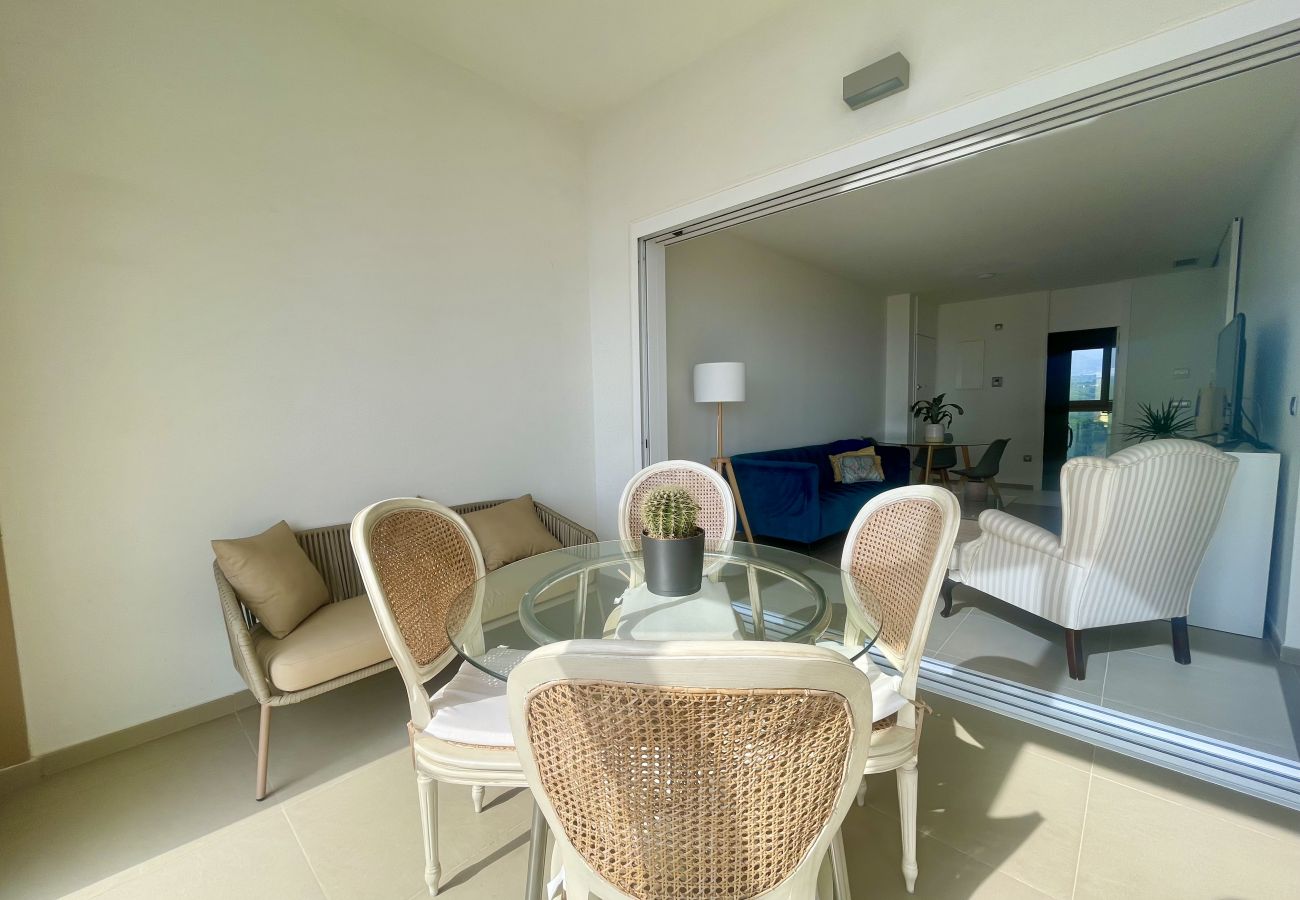Apartment in Benidorm - INTEMPO BLUELINE R137