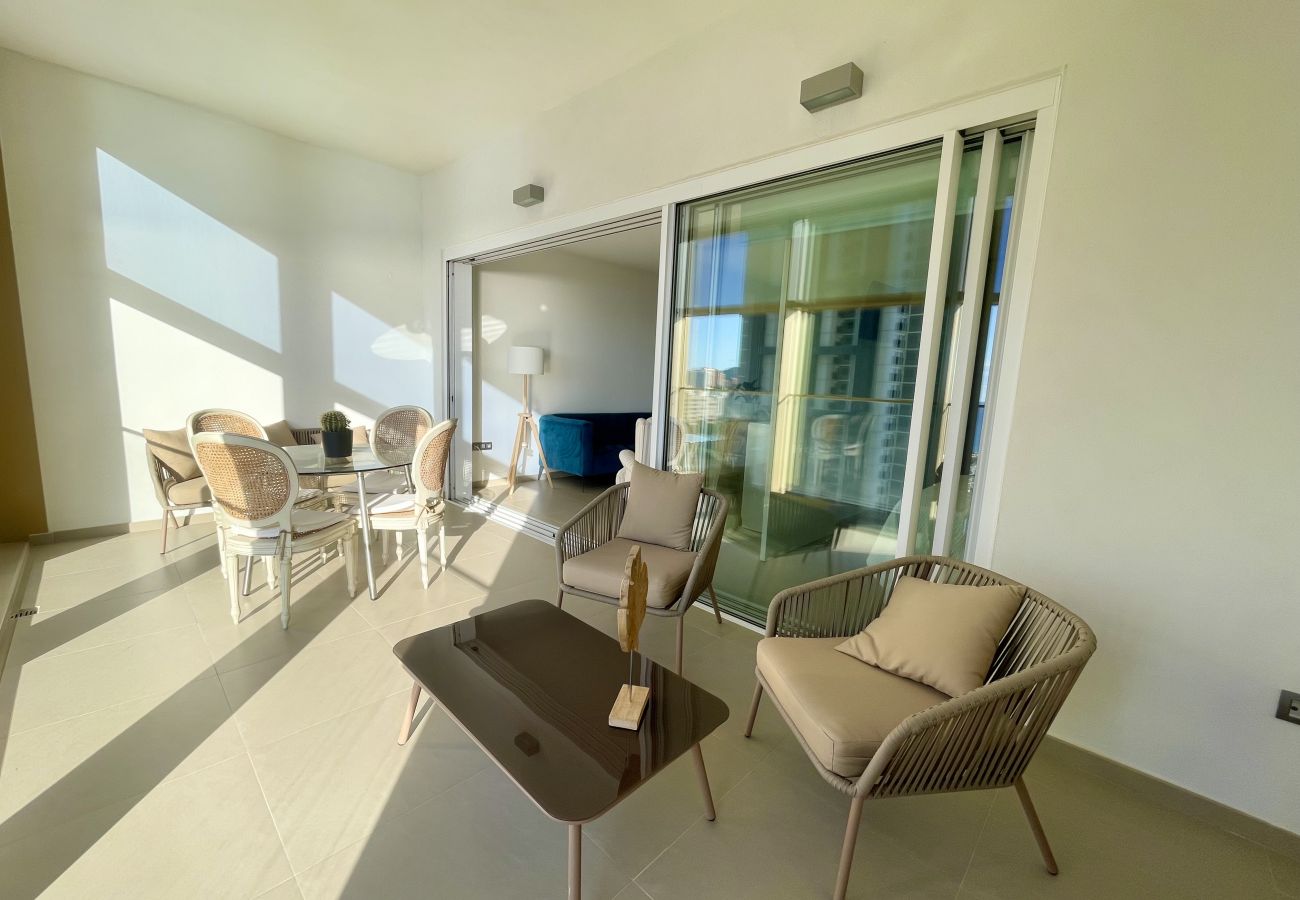 Apartment in Benidorm - INTEMPO BLUELINE R137