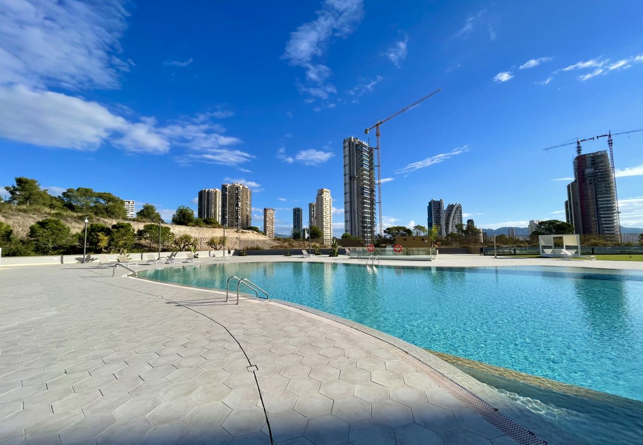 Apartment in Benidorm - INTEMPO BLUELINE R137